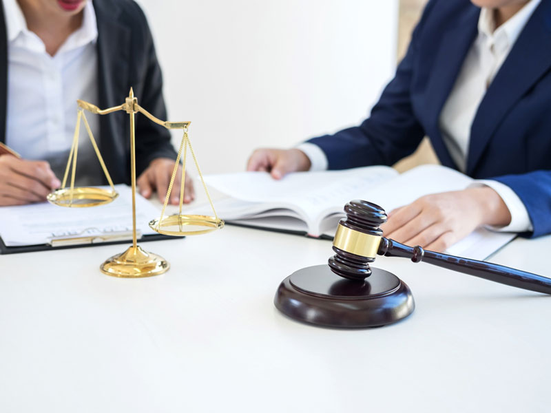 合同纠纷律师:企业守护者